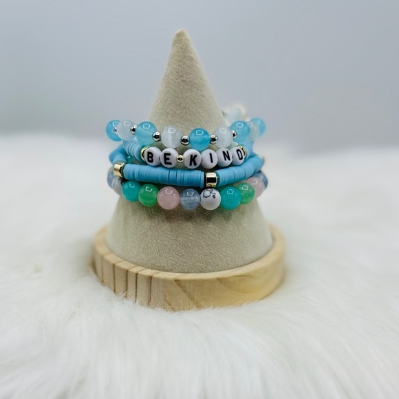 “Be Kind” Arm Candy Beaded Bracelet -  Cool Colors theme - Picture 2 of 6